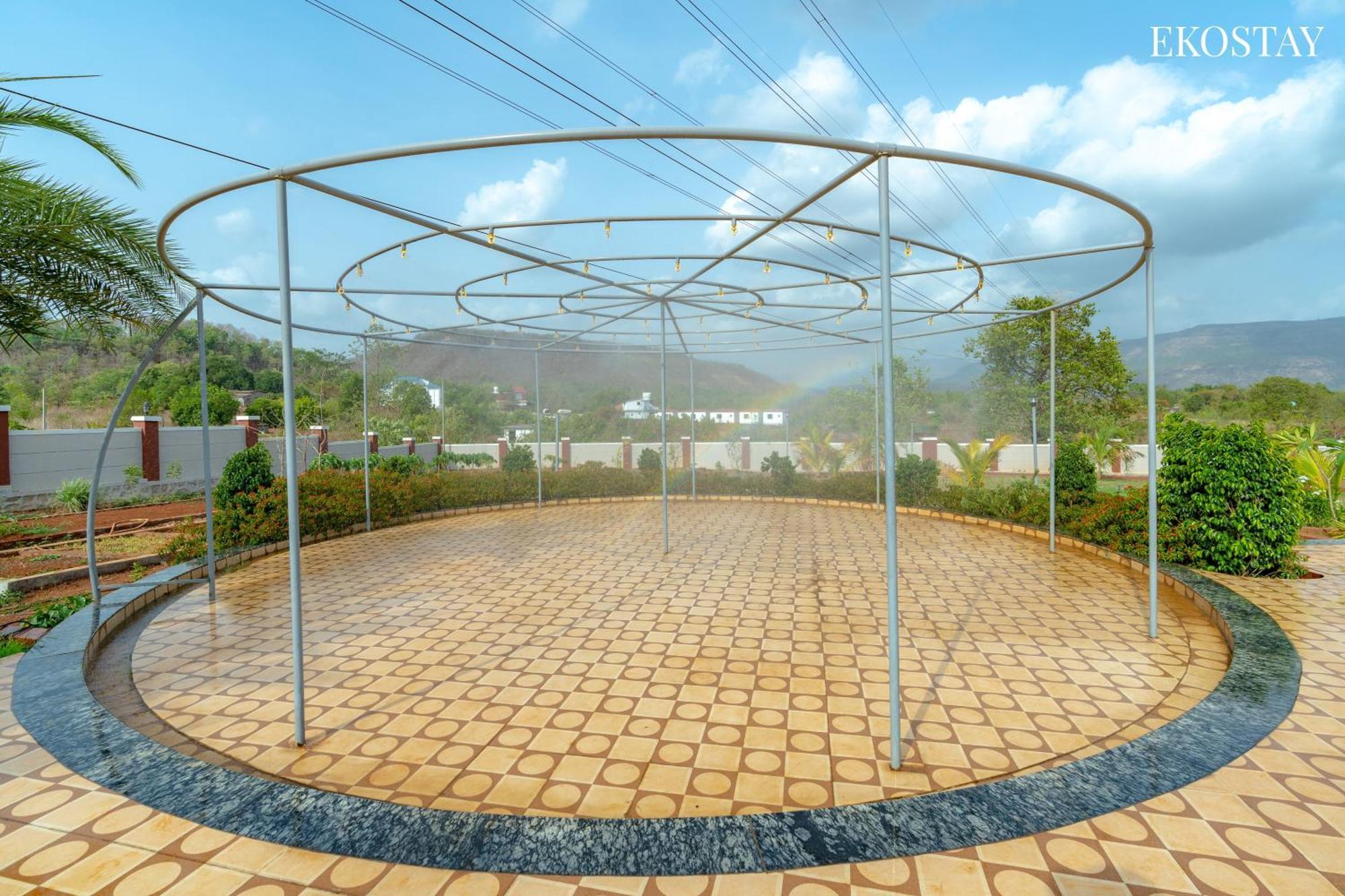 Ekostay Gold Palm Estate I Cricket Turf I Rain Dance I 2 Acre Property Karjat Exterior photo